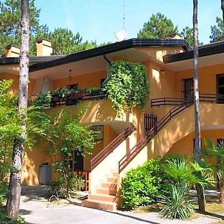 Quiet Retreat Near Sea And Center *