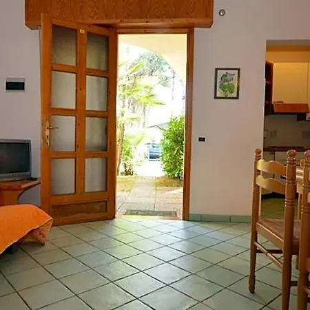 Hotel Quiet Retreat Near Sea And Center *