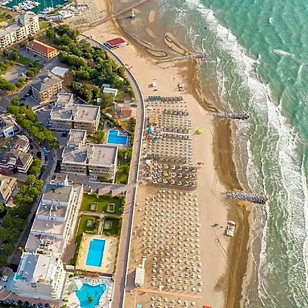 Hotel Quiet Retreat Near Sea And Center *